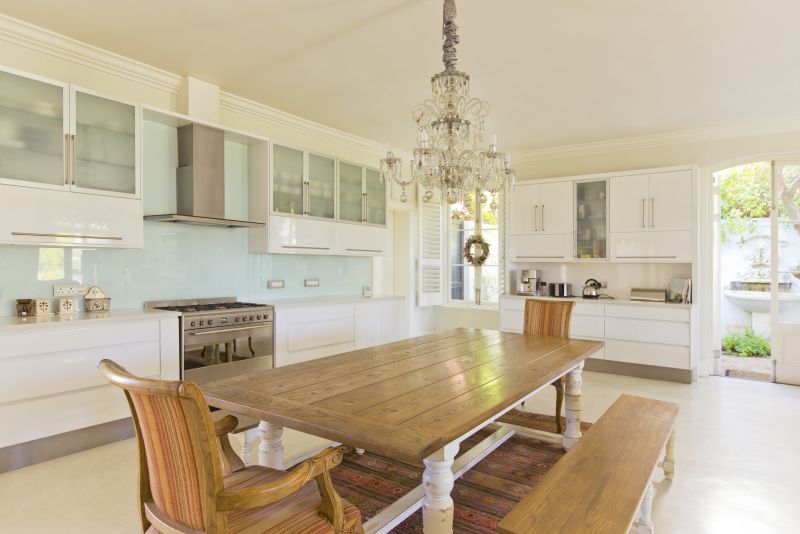 Kitchen Table Assembly in Alpharetta, GA